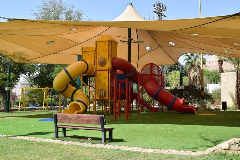 Отель כפר נופש קלי"ה ים המלח Калия Экстерьер фото
